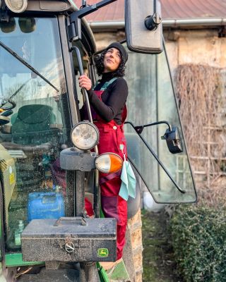 Některé traktory dnes řídí i GPS a umělá inteligence. 😮 Moderní traktory umí jezdit samostatně podle GPS, přesně...