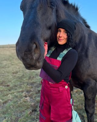 Koně jsou láska. A co ty koňařko naše, už máš montérky, se kterýma uděláš parádu? #kone #koně #statek #ranch #kun...